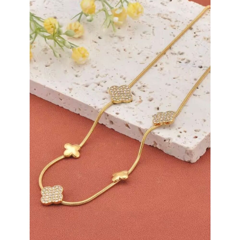 18K Gold Plated Diamond Clover Necklace Stainless Steel